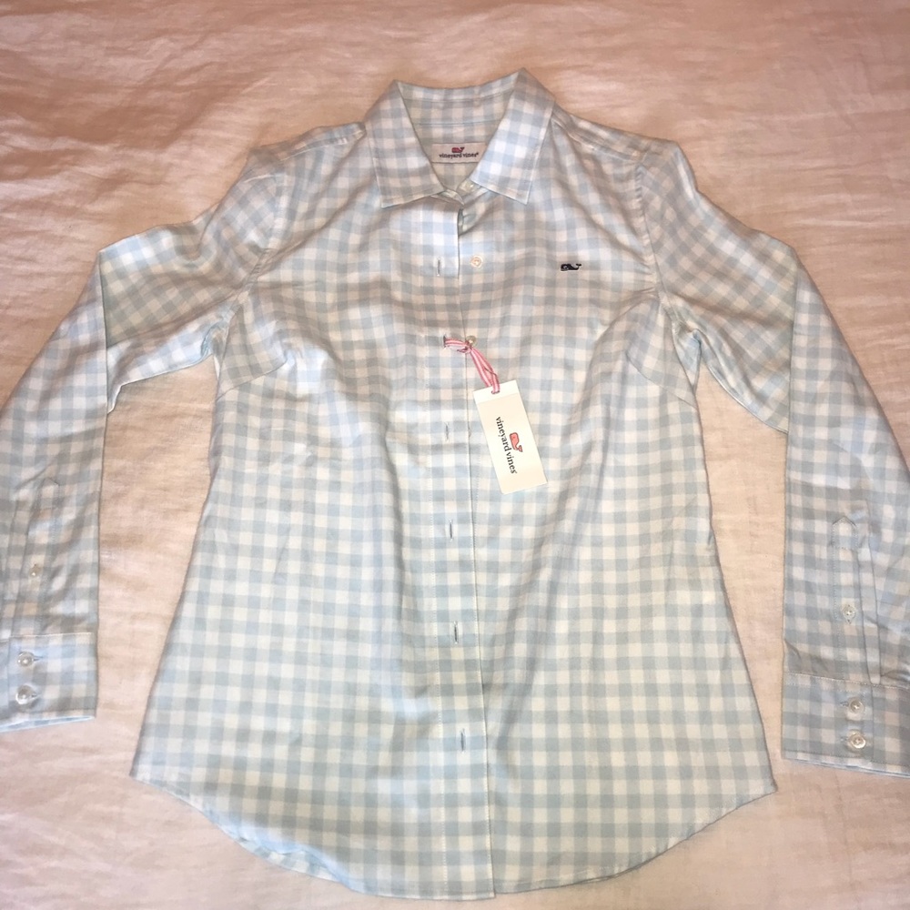 Vineyard Vines light blue button up shirt